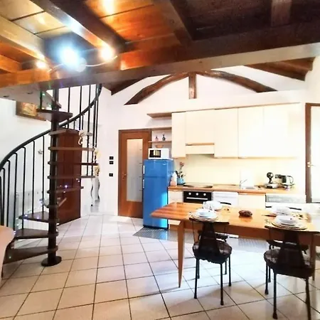 Appartement Family&group Attic Late Check-in Free Luggage Como
